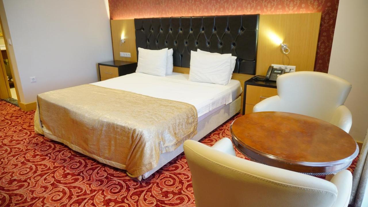 Vois Hotel Atasehir & Spa Istanboel Buitenkant foto