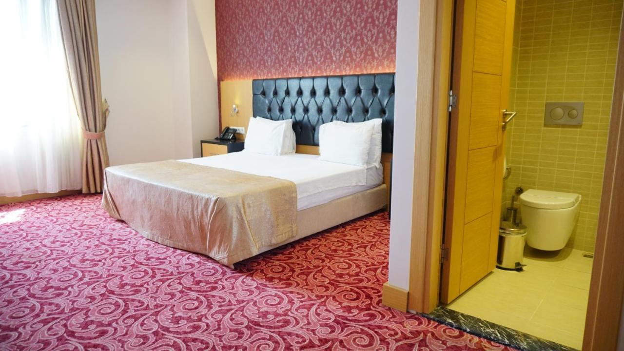 Vois Hotel Atasehir & Spa Istanboel Buitenkant foto