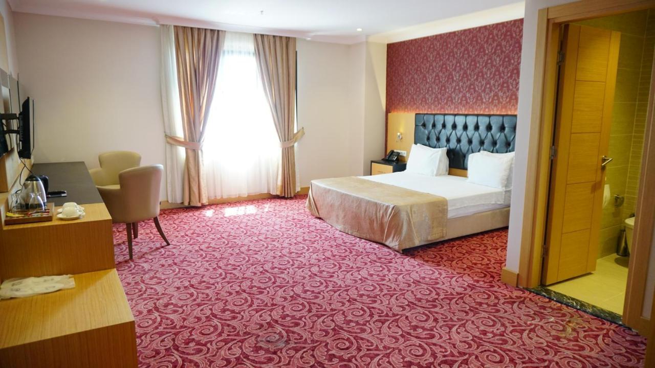 Vois Hotel Atasehir & Spa Istanboel Buitenkant foto